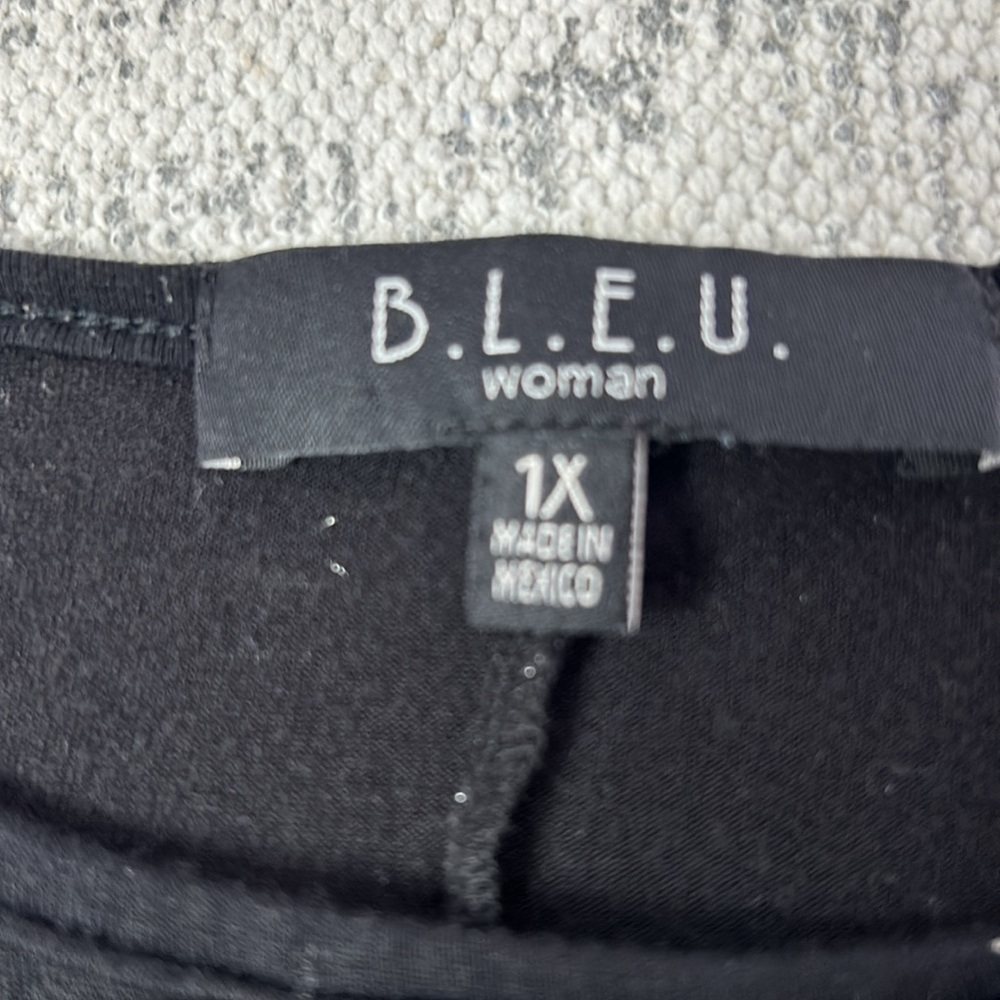 B.L.U.E. Paris Themed Black Tshirt Sz 1X - Picture 9 of 11